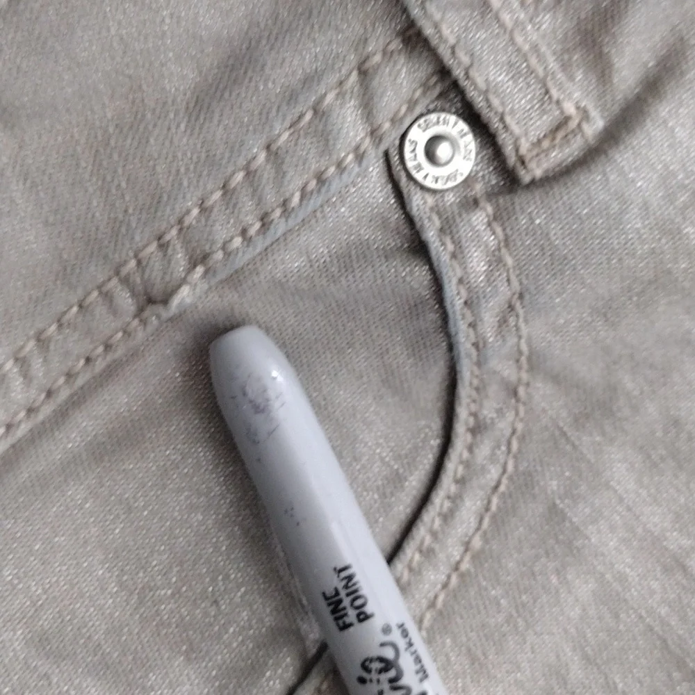 EUC Seven7 Tan Metallic Skinny jeans size 4 - Picture 9 of 15